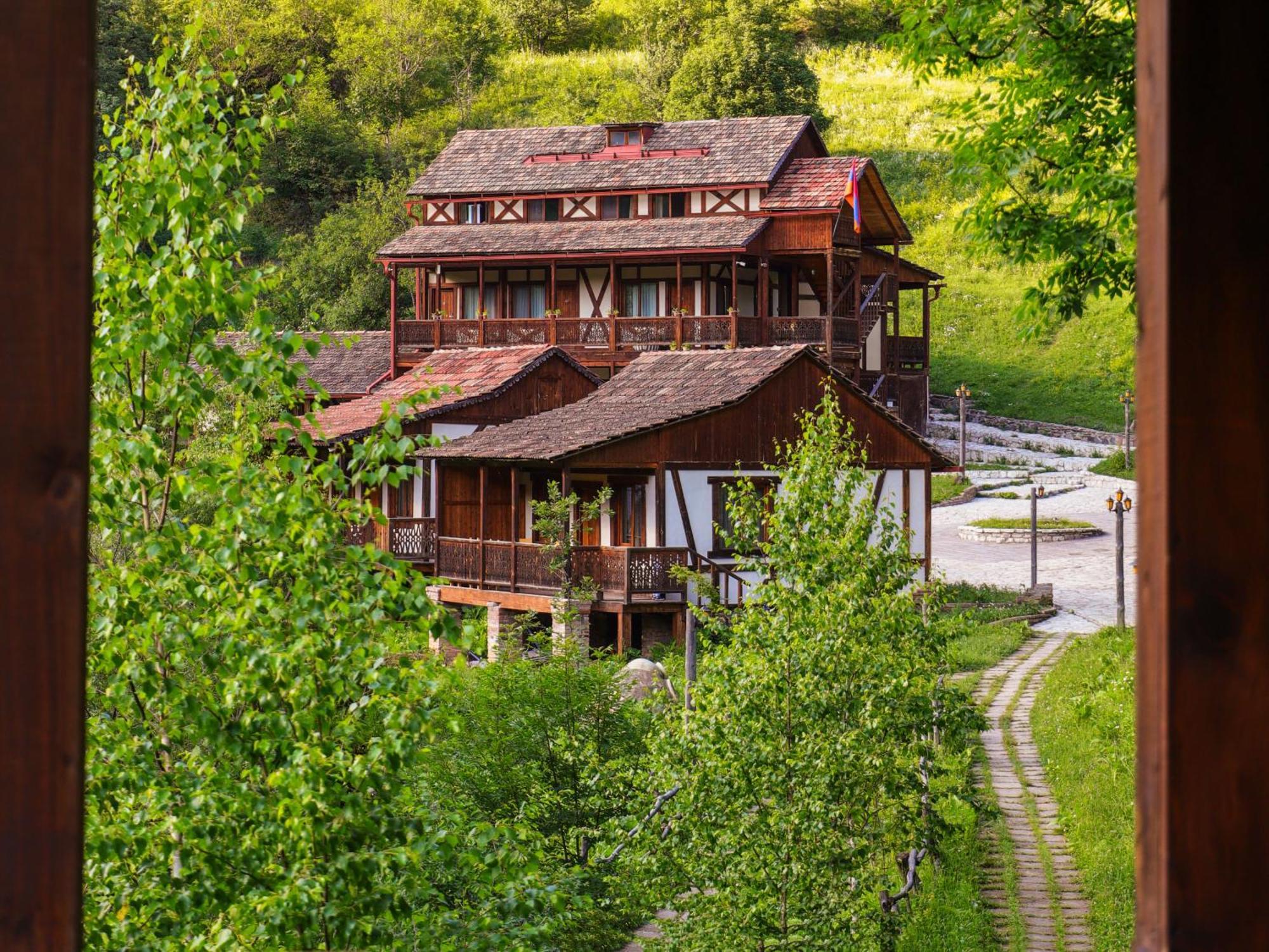 Ecokayan Dilijan Resort Hotel Eksteriør billede