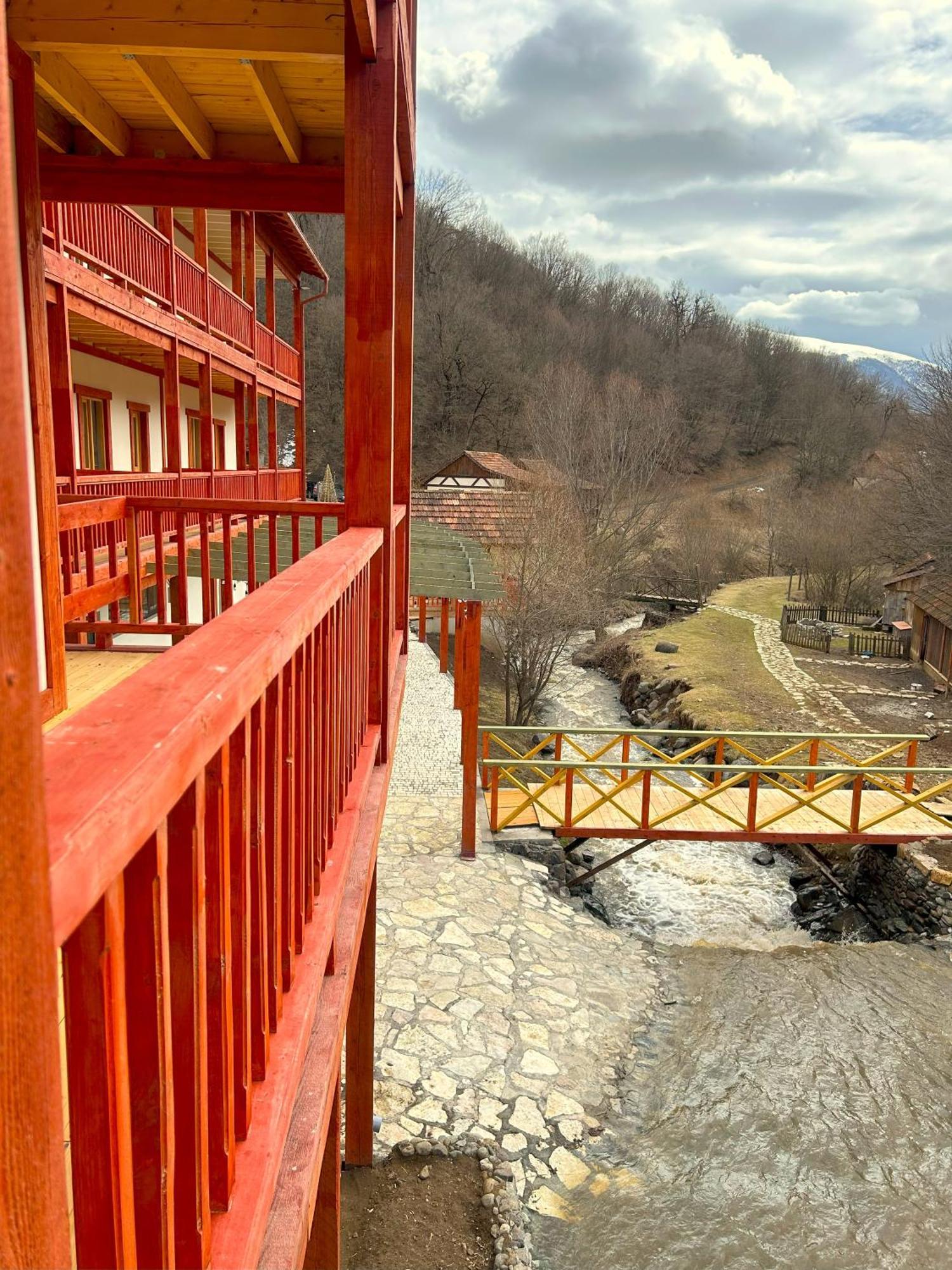Ecokayan Dilijan Resort Hotel Eksteriør billede